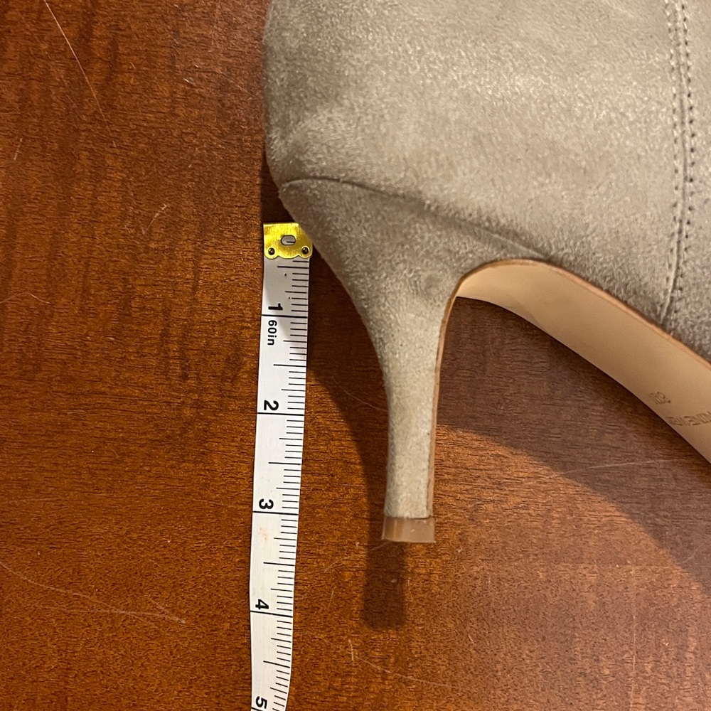 Nine West Slouch Dress Boots. Kitten heel, pointed toe. Faux suede. Grey. 8.5 - Picture 7 of 7